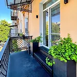 Soborka By Lucky Ship