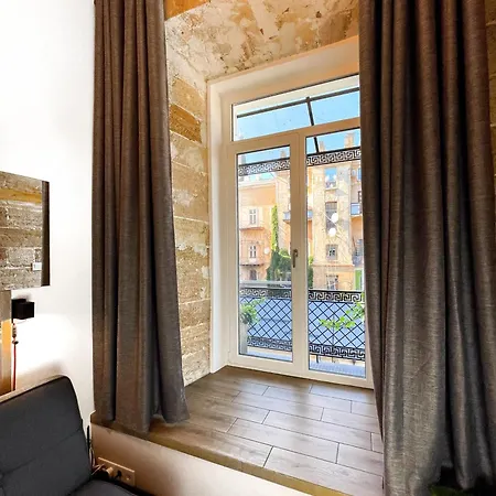 Soborka By Lucky Ship