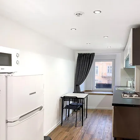 Soborka By Lucky Ship Lägenhet Odessa