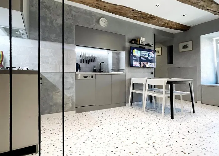 Soborka By Lucky Ship