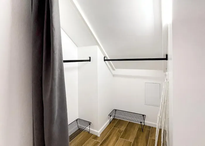 Soborka By Lucky Ship *